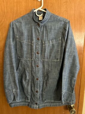 Duluth Trading Co Utility Smock Womens S Blue Organic Cotton Chambray Snap